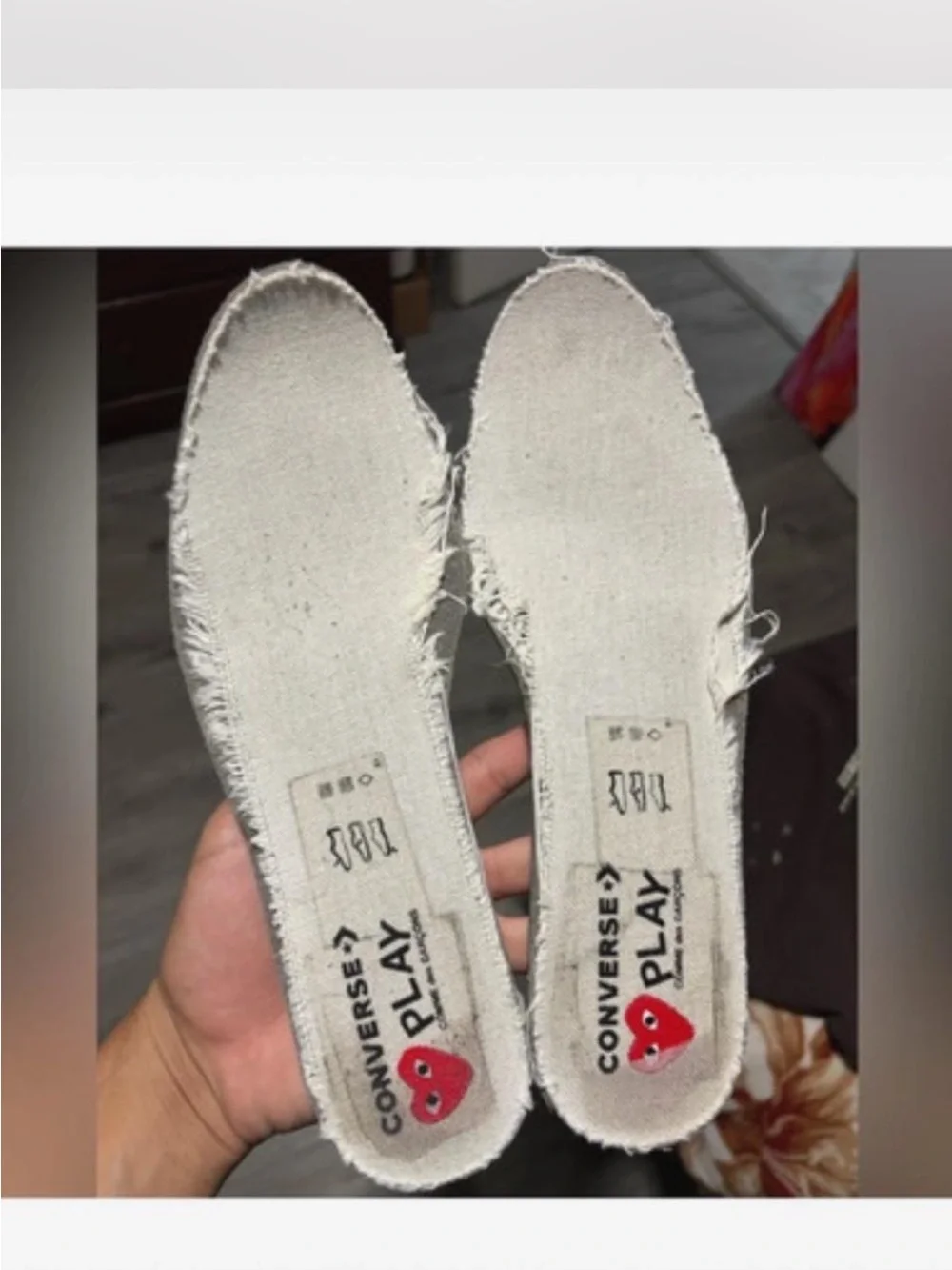 CDG PLAY x Converse Olive High Top - Picture 7 of 10